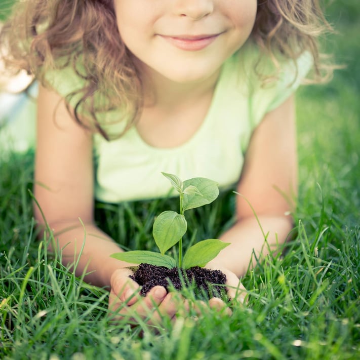 Juegos con niños y niñas para proteger el medioambiente