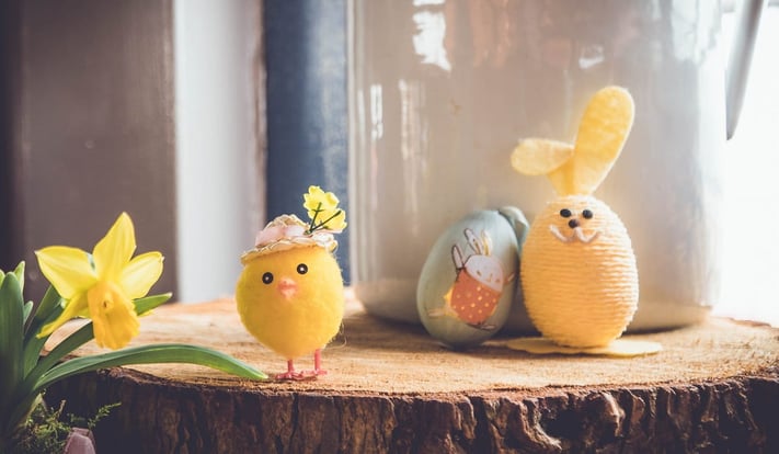Manualitats amb ous de Pasqua per divertir-nos amb nens i nenes